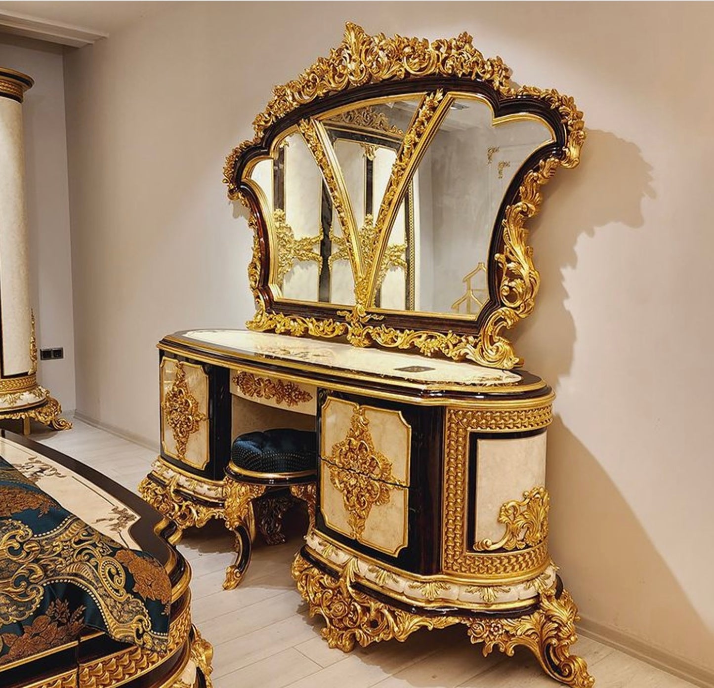 Hand Made Royal Bed