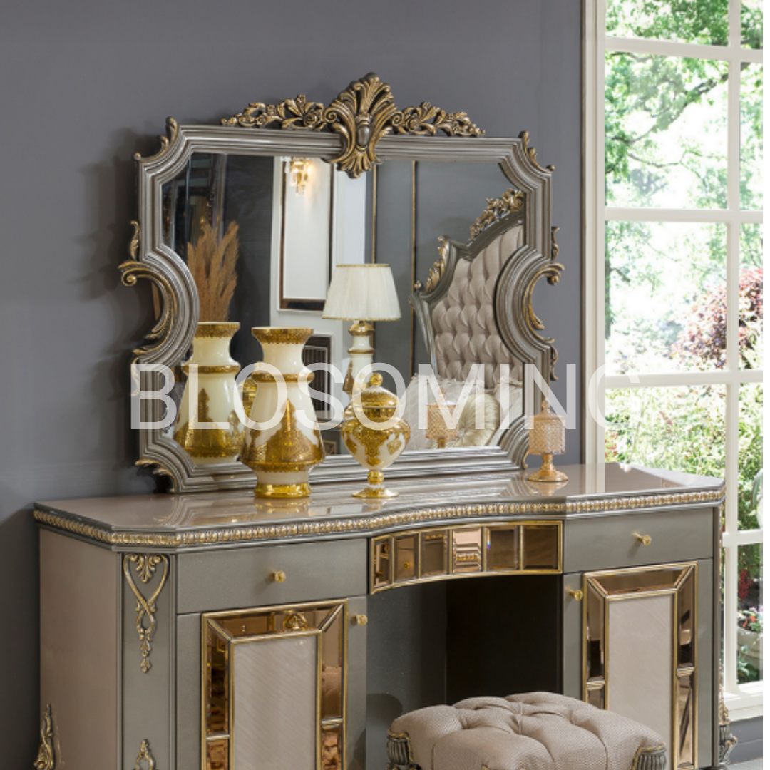 Premium Hand Crafted Bed Room Set