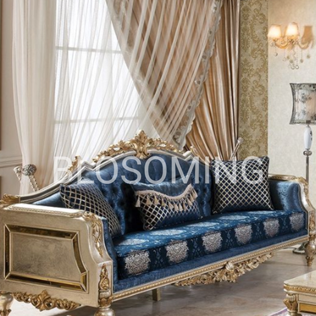 CLassic Beautyfull Hand Maded Dinning Room Set