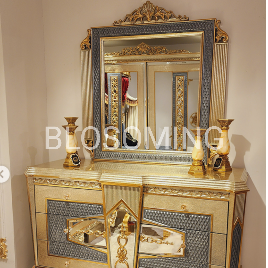 Golden Luxery Bed Room Set
