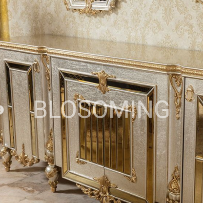 CLassic Beautyfull Hand Maded Dinning Room Set
